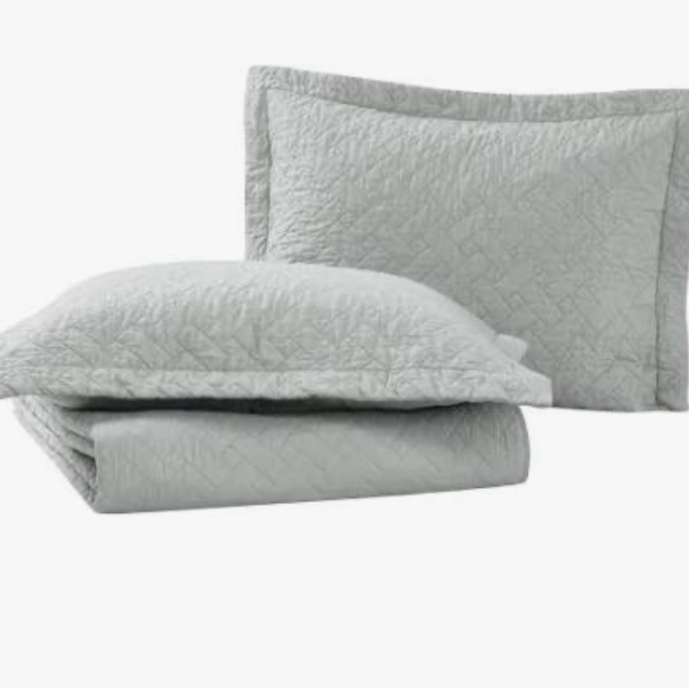 Tommy Bahama - Queen Quilt Set, Soft Bedding with Matching Shams,Comfy Bedspread - Picture 2 of 5